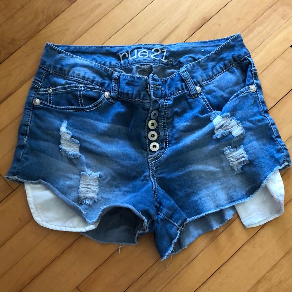Ripped Shorts